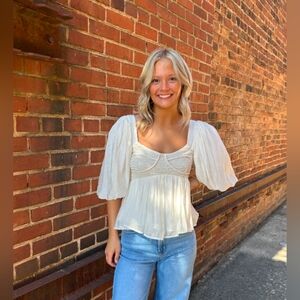 Elegant White Puff Sleeve Top
